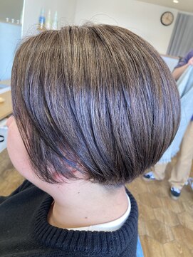 ケー(k..) 襟足刈り上げ