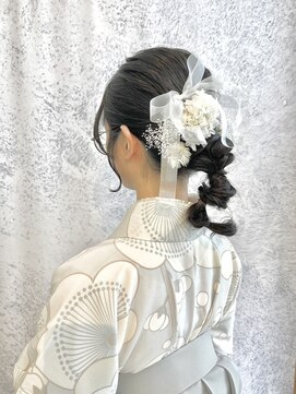 トップヘアー 中庄店(TOP HAIR fuapua) 卒業式ヘアセット『Nao』