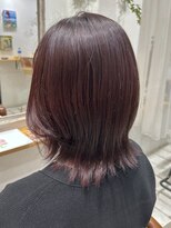 コンフィープラス(comfy plus)&nbsp;20代30代40代シアーピンク透明感くびれボブ外ハネ艶感