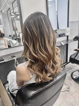 エイト 池袋店(EIGHT ikebukuro) ハイライトカラー