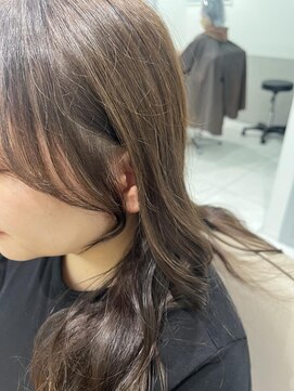 エレノア 池袋店(Eleanor) 顔まわりカット