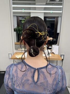 バルベストーキョーサウス(BARBES TOKYO SOUTH) 後毛たっぷりシンプルシニヨン【清板】