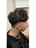 ハイライト+フェードカット+ツイストスパイラルパーマ