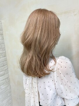 アンククロス 青山店(ANKH CROSS) 艶髪ウェーブ/髪質改善/透明感カラー/ホワイトミルクティー