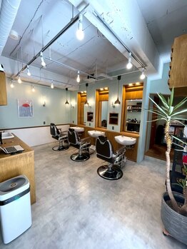 バーバーブース アサヒ(BARBERBOOTH ASAHI)の写真/【理容室】マンツーマンだからこそ一人ひとりのお客様と向き合い、バーバーならではの提案力と技術を提供◎