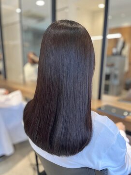 ニーイチイチ(211) 髪質改善ストレート