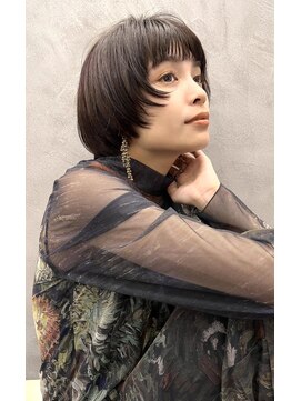 ロンドプロフィール 浦和(Lond profil) 顔まわりレイヤー外ハネ韓国風ヘア髪質改善浦和ボブ