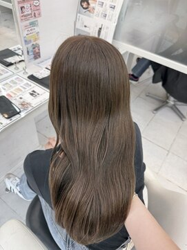 キャパ(CAPA) 透明感オリーブグレージュ×髪質改善ツヤロング