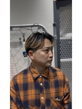 フランクスバーバーリベラルド 横浜(FRANK'S BARBER LIBERALD) MEN’S HAIR/テーパーフェード/センターパート　S