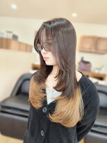 ミラシィ 成田(Mirashy)&nbsp;韓国風レイヤーカット×裾カラーミルクティーベージュ