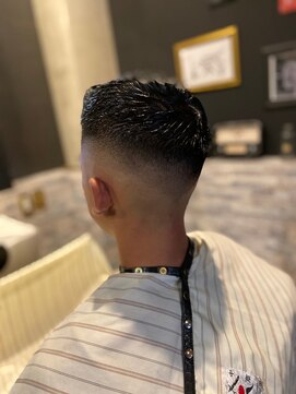 バーバーショップ レガロ(REGALO) ノーパート　スキンフェード