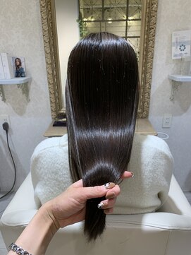 ラ ブランシュ 大宮(La Blanche) oOイルミナ＋カット+oggi ottoOo