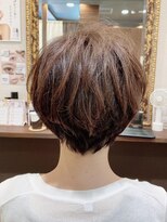 ヘアーズロー(hair's LOWE) 【 hair's LOWE 】ショートボブ/丸みシルエット/フェミニン/小顔