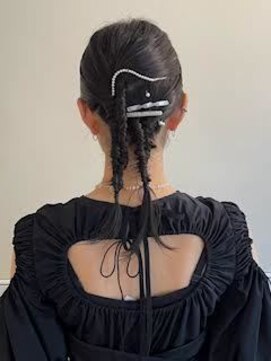 カンナ オーガニック ヘアデザイン(CANNA ORGANIC & HAIR DESIGN) 【CANNA/代官山】変形アンニュイツインテール