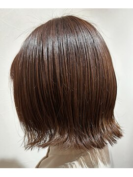 カンダ(Kanda) ぱっつん外ハネボブ