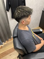 ティーズ アカサカ(T's AKASAKA)&nbsp;スキンフェード　メッシュ　ハイライト