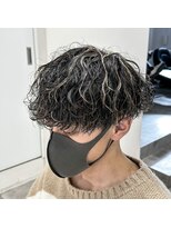 ルースト 西院店(ROOST)&nbsp;波巻きパーマ/ハイライトカラー/マッシュ/ツーブロック