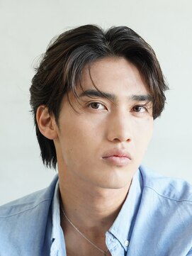 レタッチバイフィフス(RETOUCH by fifth) センターパートウルフカットシャドウパーマニュアンスパーマ