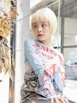 エムスラッシュ みなとみらい馬車道店(M SLASH)&nbsp;ぱっつん前髪/オン眉/ホワイトブロン/ド前下がりボブ/馬車道