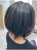 オトナ×キレイなミディアムカットスタイル