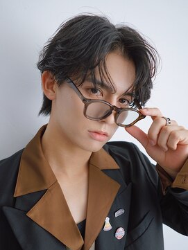 レーヴス(REVES) シースルーフェザーセンターパート