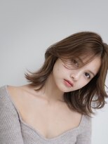 コア銀座メゾン(COA GINZA Maison)&nbsp;静かに色気が宿るレイヤー