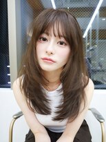 ミリバイアフロート(MIRI by AFLOAT)&nbsp;【島田佑】ミディアムレイヤーカットグレージュ顔周りカット