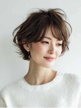 ビフィーノ リルネ(Bifino Rilune) 40代50代60代 白髪を自然にぼかす丸みショート