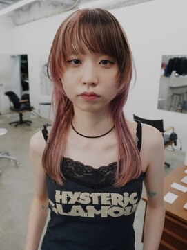 エルメ クラマエ(Elme) ウルフカット デザインカラー