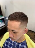 バーバー風クロップ