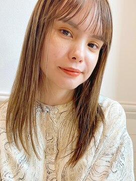 ディッセンバー 神宮前(December) 柔らかベージュ/ダブルカラー