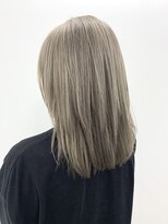 ヘアバイプルーヴ(Hair by PROVE)&nbsp;ブリーチスタイル/シルバーアッシュカラー