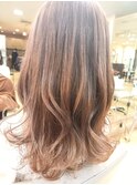 グラデーションベージュ