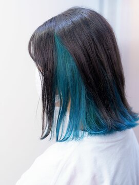 フィッツコア(FITS CORE) ボブにリッチグレーとグリーン