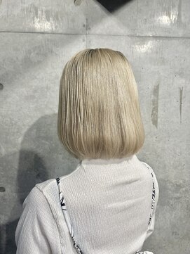 カリーナコークス 原宿 渋谷(Carina COKETH) インナーカラー/ダブルカラー/イヤリングカラー/ハイライト