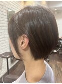(大人可愛い丸みショートボブ)HIDE