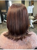 切りっぱなし外ハネスタイル