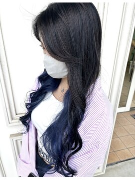 シャルティア(SHALLTIA) ブルーインナーカラー【山口市美容室】【山口市ハイトーン】