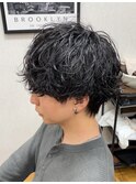 ラフに決まる"シャドウパーマ"