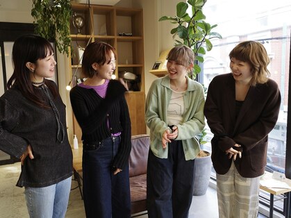 ルーム 烏丸(Room)の写真