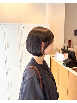 フィーカ(fika) 丸みショートボブ♪
