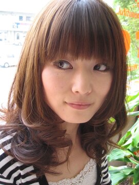 キュアー 浜ノ茶屋店(cure) フェミニンカール