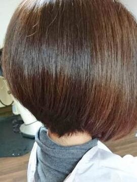 髪工房 柑子 前下がりボブ