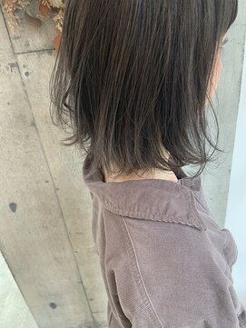 ヘアーデザイン リマ(Hair Design Lima) 『Lima』外国人風ハイライトカラーオリーブグレージュ