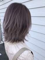 シェル 津山の手店(shel)&nbsp;春髪20代30代ハイライトバレイヤージュブリーチ立体感透け感