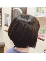 エム クゥール m.coeur ショートボブ