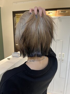 サラジュ 梅田店(SARAJU) saraju ヒラノ デザインカラー ボブ ルーツカラ―