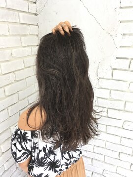プライズ 所沢プロぺ通り店(prize) 魅力倍増カール/せみでぃ/シアーカラー/ダークアッシュ