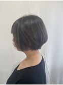グラボブアッシュグレー