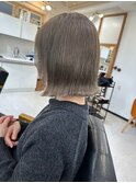 白髪ぼかし/イメチェンヘアスタイル/前髪カタログ/ショートボブ